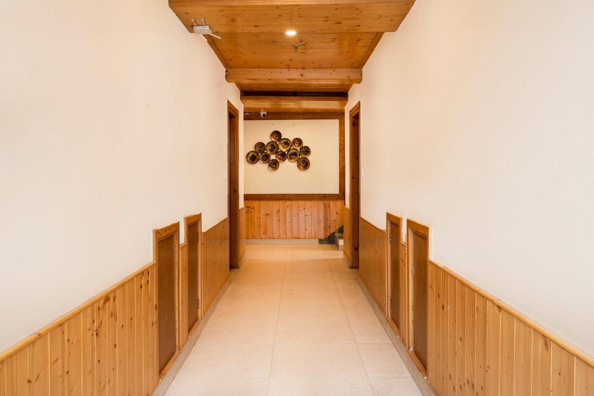 马拉里 Treebo Premium Sattva With Mountain View酒店 外观 照片